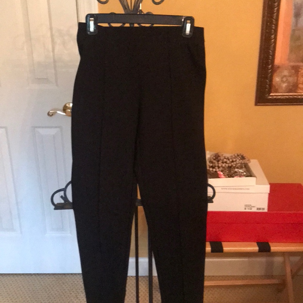 Lillly Pulitzer black pant